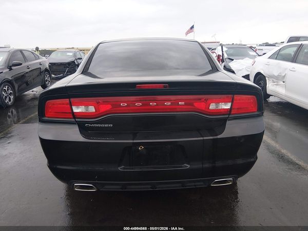 2012 DODGE CHARGER SE