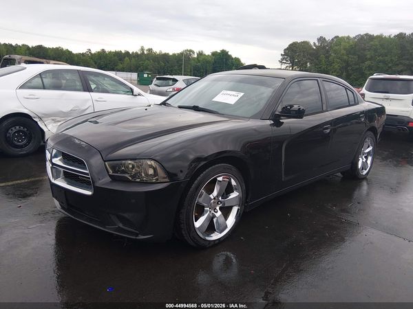 2012 DODGE CHARGER SE