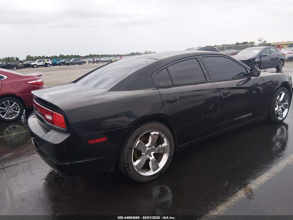 2012 DODGE CHARGER SE