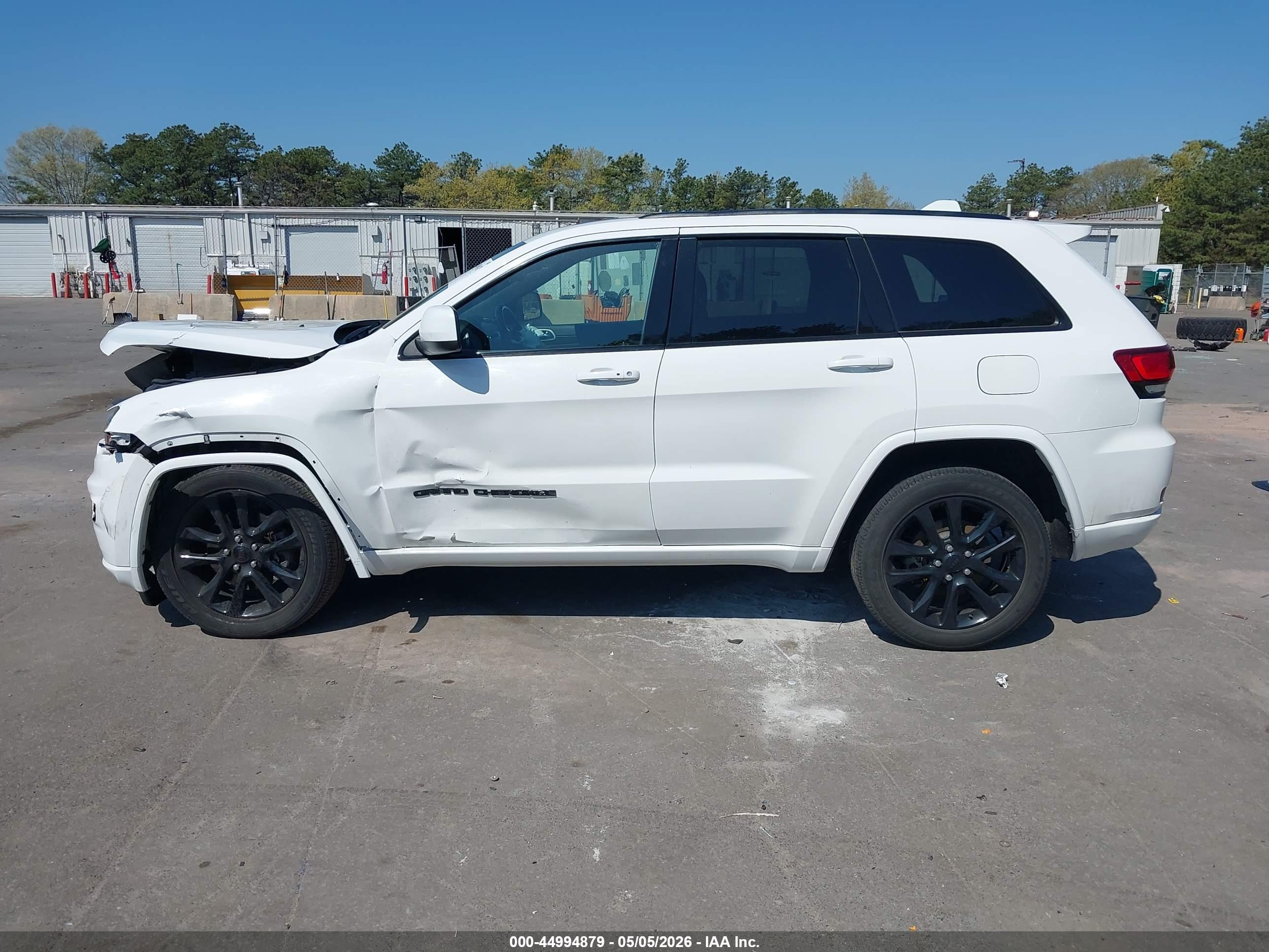 2021 JEEP GRAND CHEROKEE LAREDO X 4X4