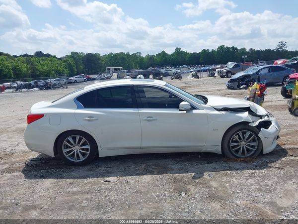 2016 INFINITI Q50 3.0T PREMIUM