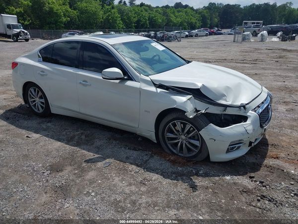 2016 INFINITI Q50 3.0T PREMIUM