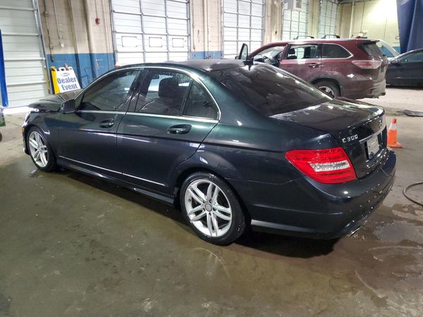 2012 MERCEDES-BENZ C
