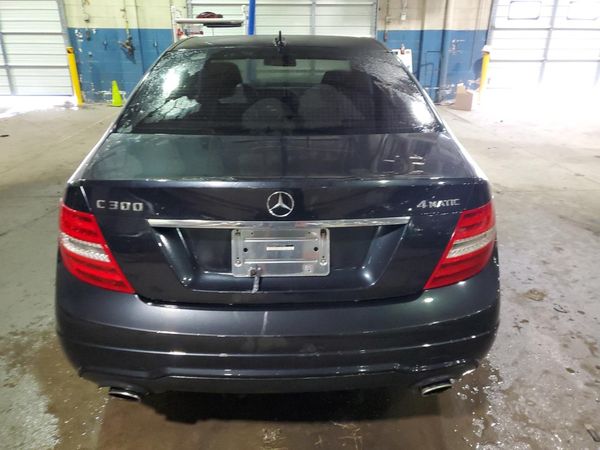 2012 MERCEDES-BENZ C