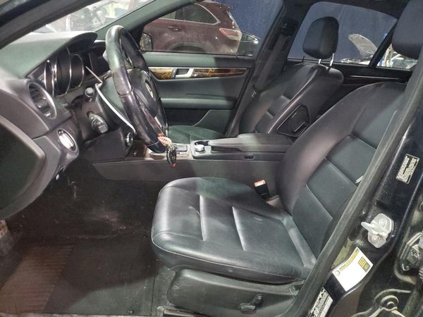 2012 MERCEDES-BENZ C