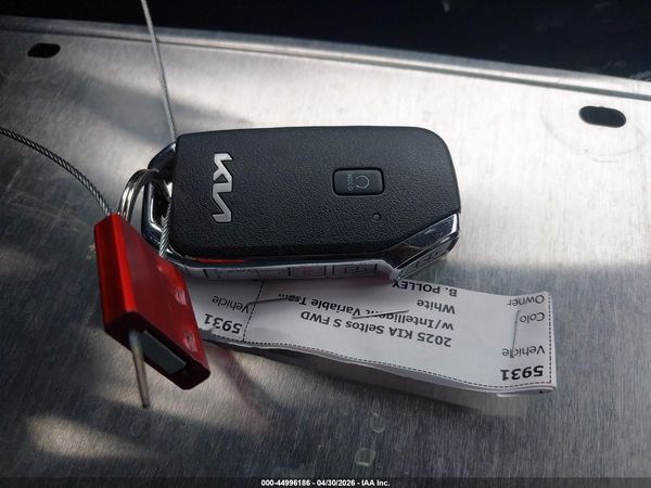 2025 KIA SELTOS S