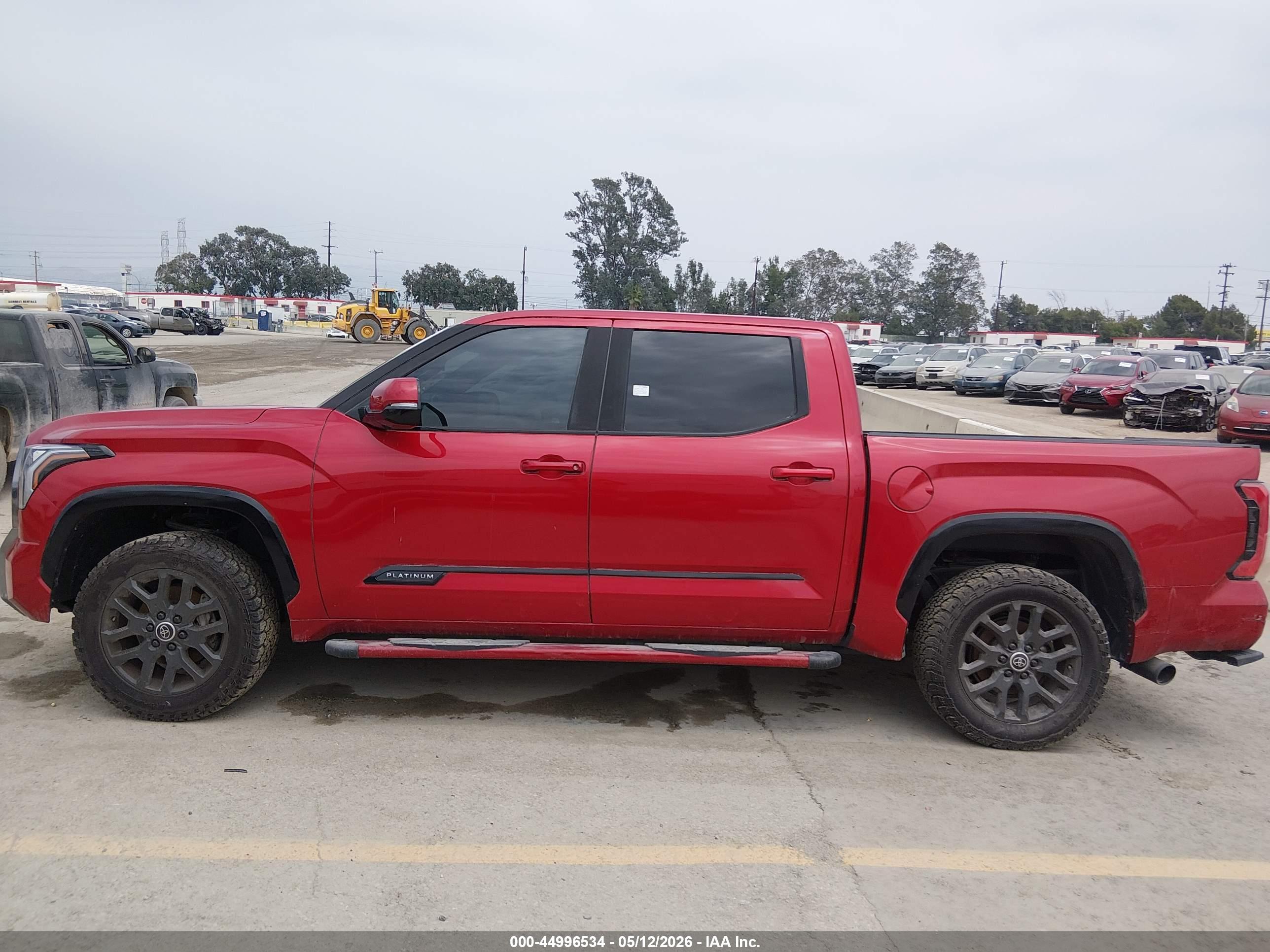 2024 TOYOTA TUNDRA PLATINUM