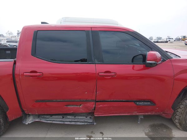 2024 TOYOTA TUNDRA PLATINUM