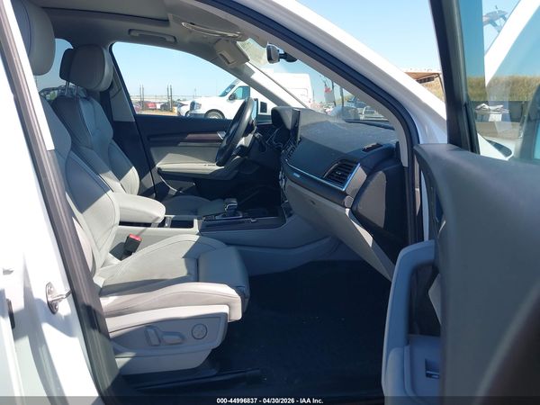 2022 AUDI Q5