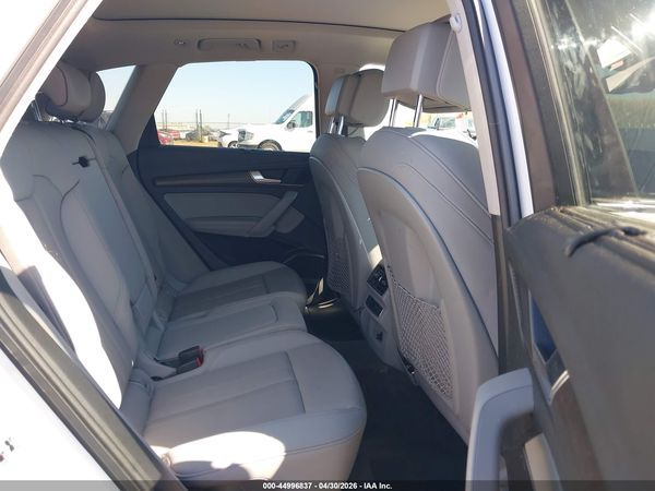 2022 AUDI Q5