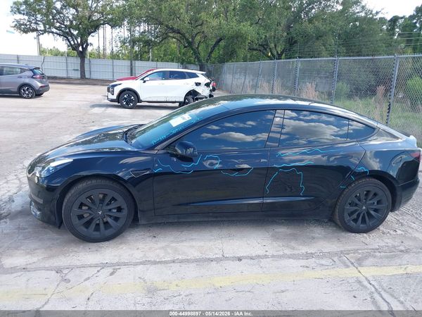 2022 TESLA MODEL 3