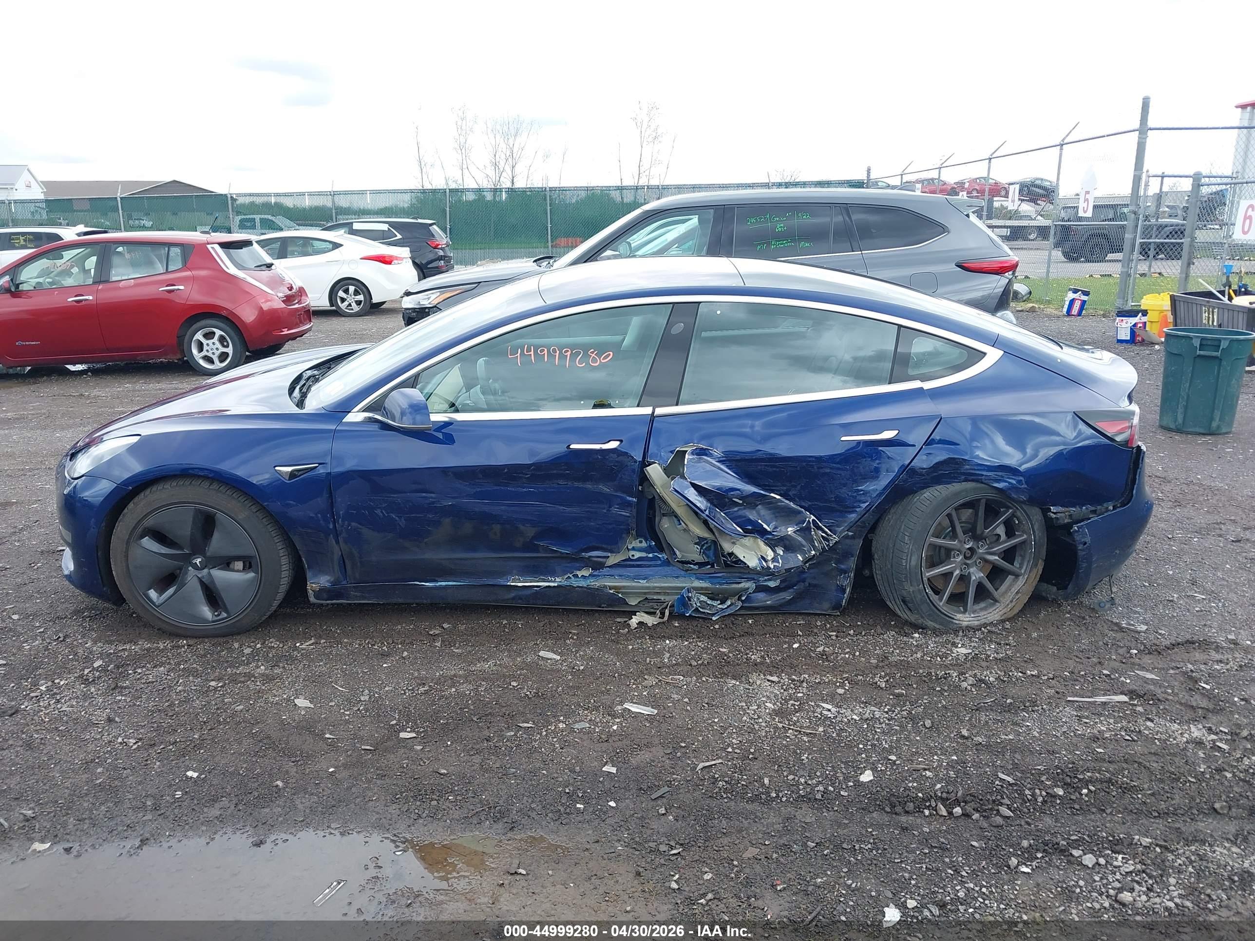 2018 TESLA MODEL 3 LONG RANGE/PERFORMANCE