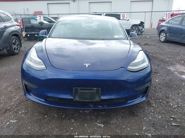 2018 TESLA MODEL 3 LONG RANGE/PERFORMANCE
