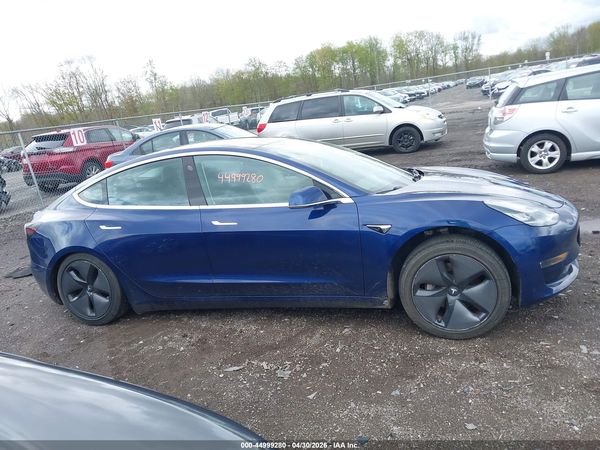 2018 TESLA MODEL 3 LONG RANGE/PERFORMANCE