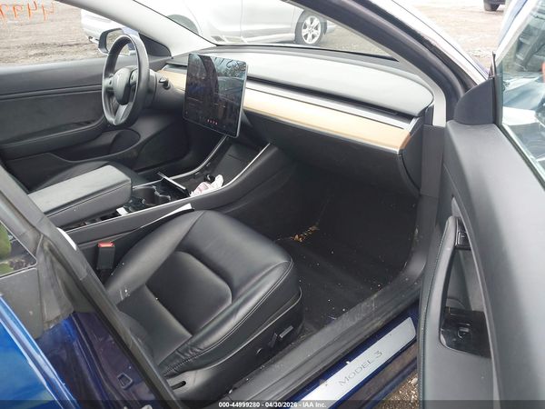 2018 TESLA MODEL 3 LONG RANGE/PERFORMANCE