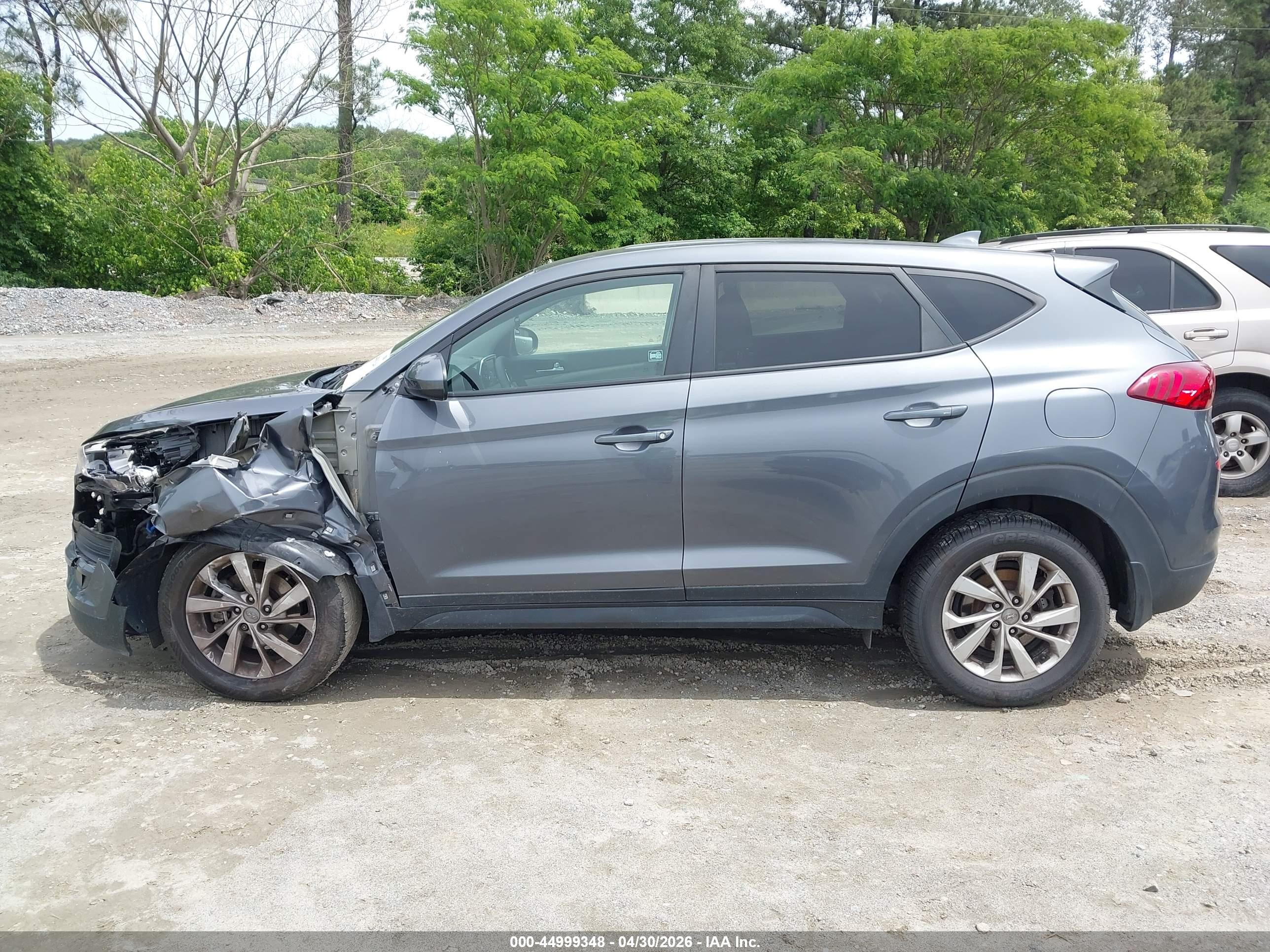 2019 HYUNDAI TUCSON SE