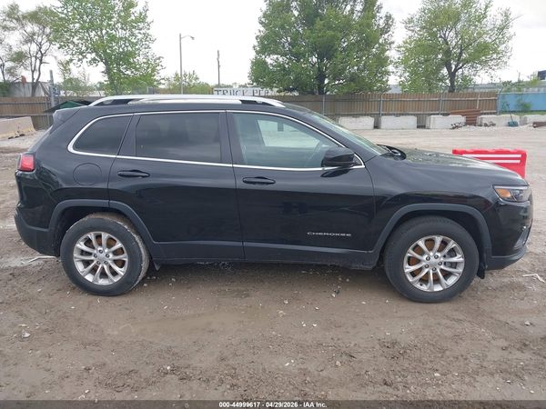 2019 JEEP CHEROKEE LATITUDE 4X4