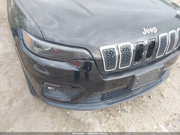 2019 JEEP CHEROKEE LATITUDE 4X4
