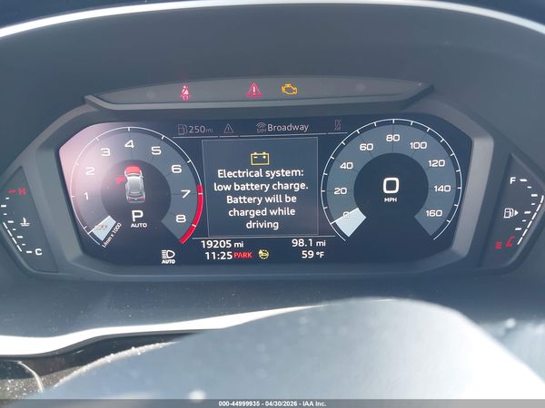 2021 AUDI Q3
