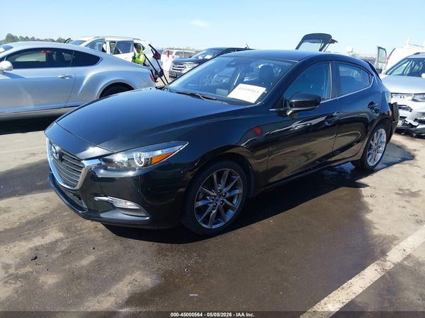 2018 MAZDA MAZDA3 TOURING