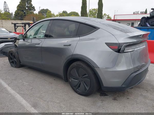 2026 TESLA MODEL Y