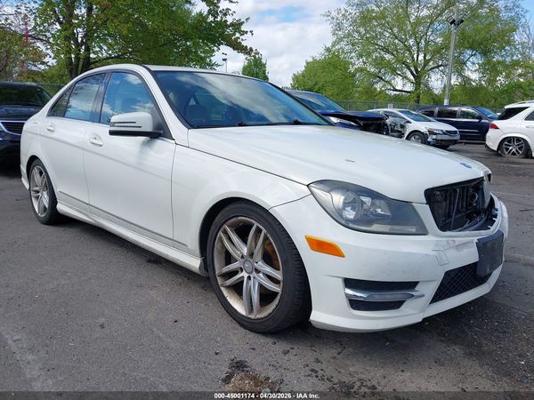 2012 MERCEDES-BENZ C 300 SPORT 4MATIC