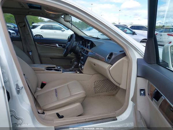 2012 MERCEDES-BENZ C 300 SPORT 4MATIC