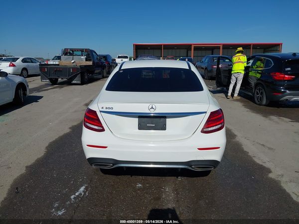 2019 MERCEDES-BENZ E 300 E300 — I119