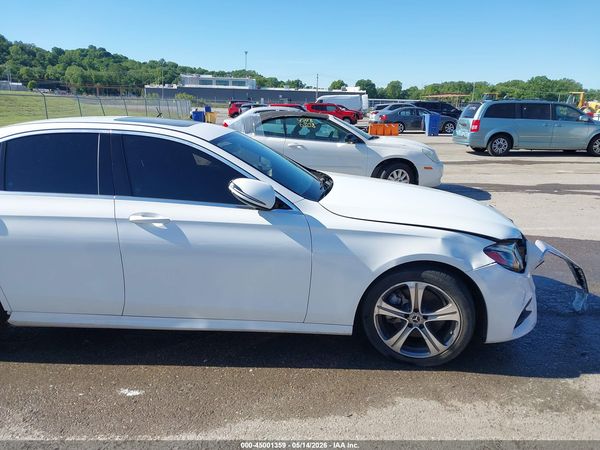 2019 MERCEDES-BENZ E 300 E300 — I152
