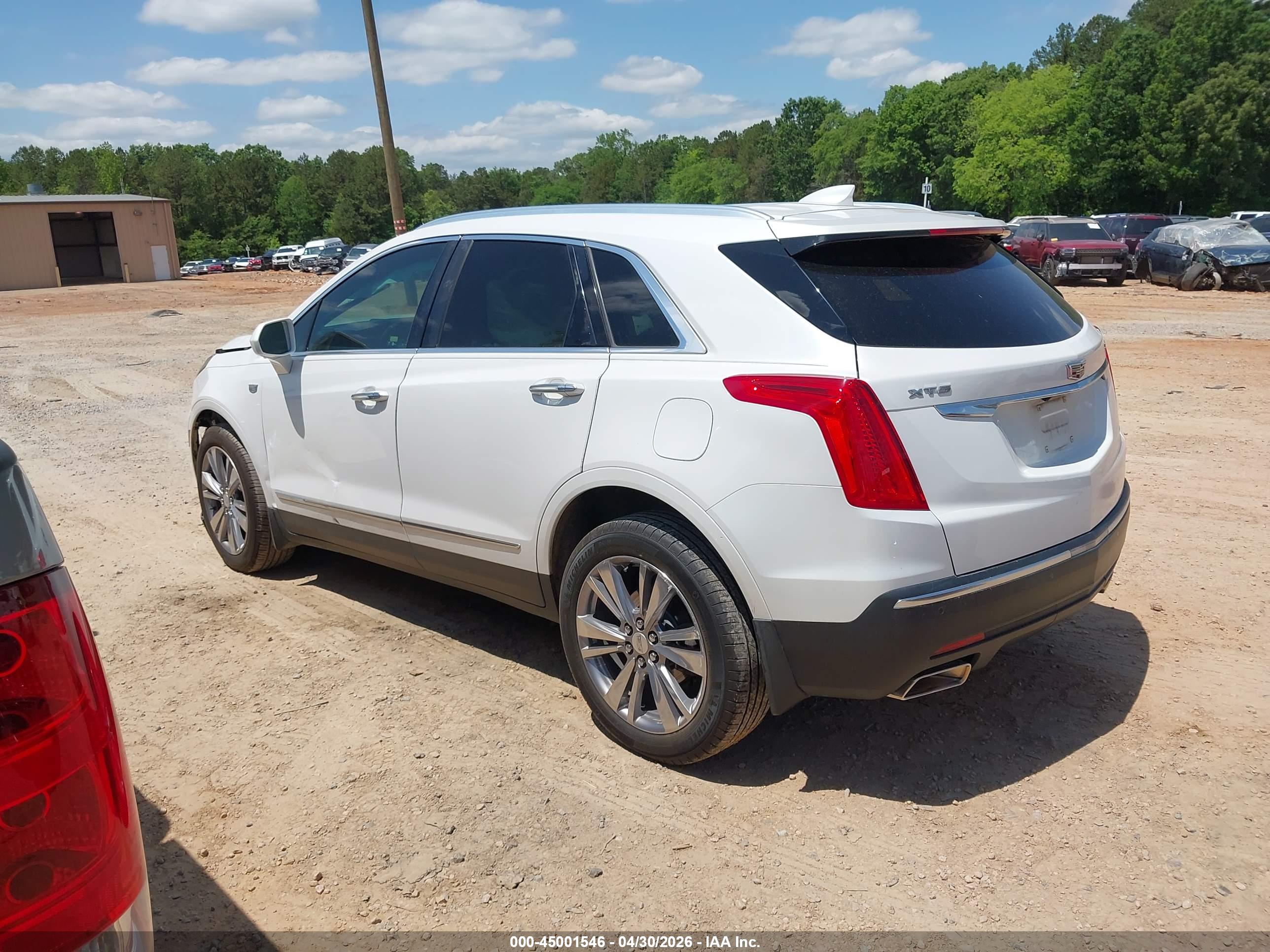 2017 CADILLAC XT5 PREMIUM LUXURY