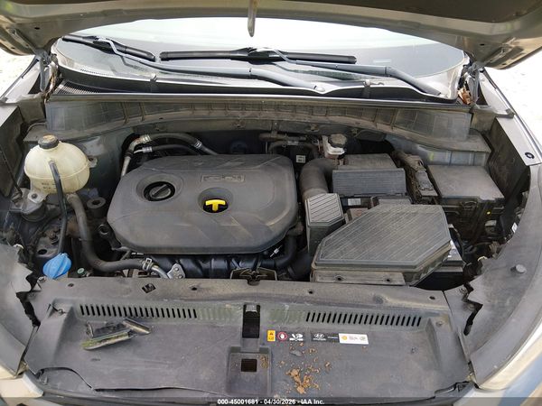 2017 HYUNDAI TUCSON SE PLUS