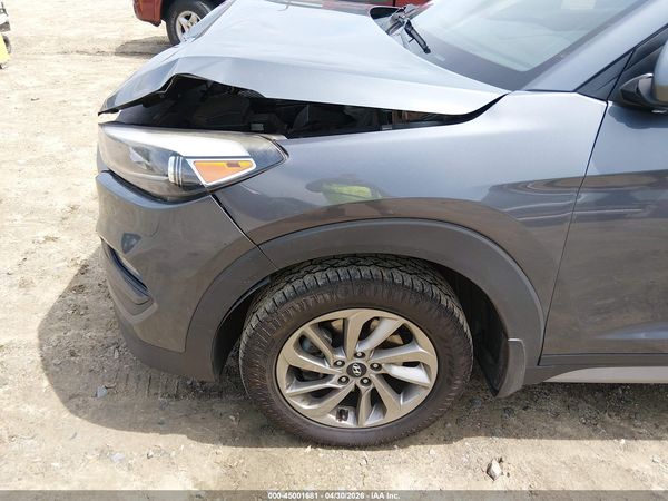 2017 HYUNDAI TUCSON SE PLUS