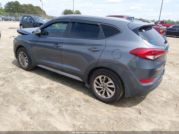 2017 HYUNDAI TUCSON SE PLUS