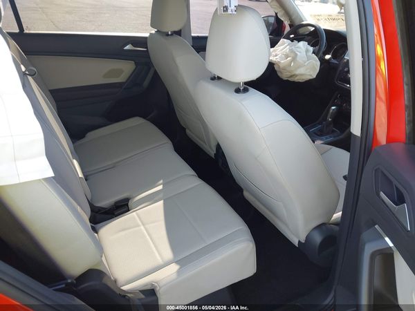 2019 VOLKSWAGEN TIGUAN — I8