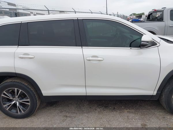 2019 TOYOTA HIGHLANDER LE PLUS