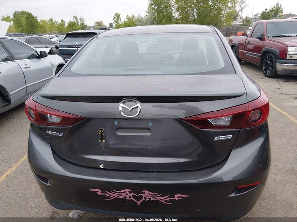 2018 MAZDA MAZDA3 TOURING
