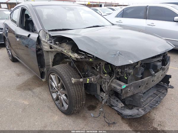 2018 MAZDA MAZDA3 TOURING
