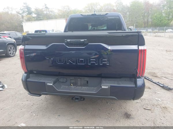 2025 TOYOTA TUNDRA PLATINUM