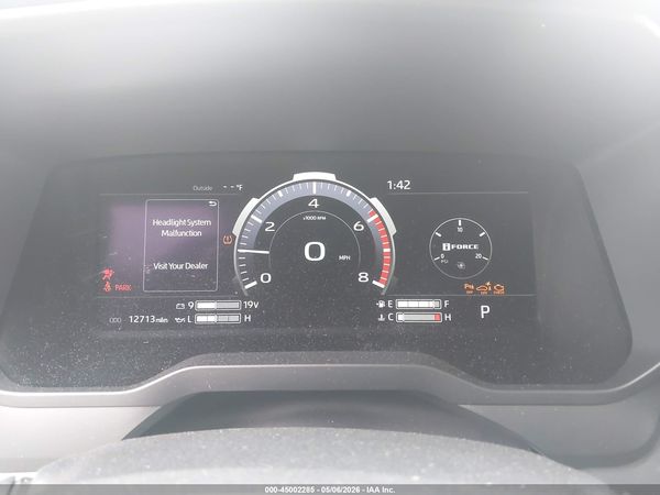 2025 TOYOTA TUNDRA PLATINUM