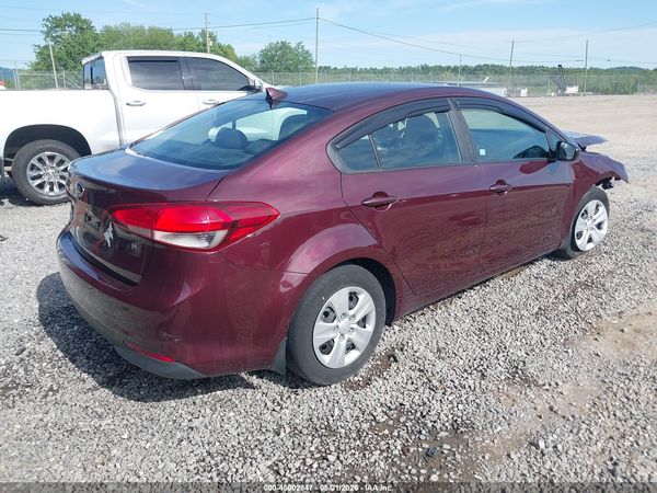 2018 KIA FORTE LX