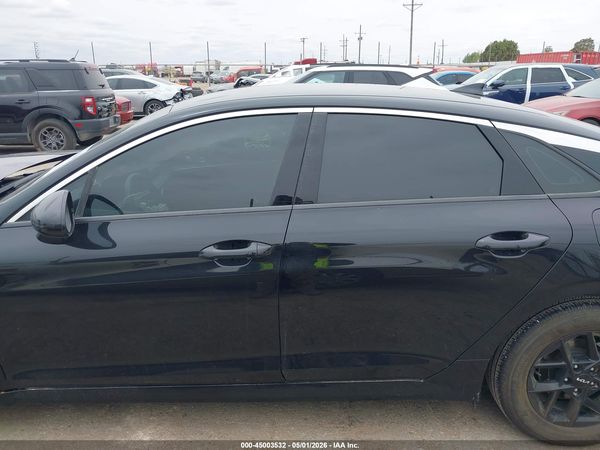 2025 KIA K5