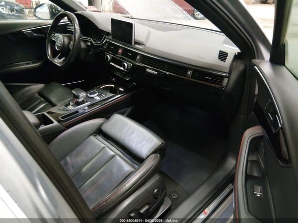 2018 AUDI A4