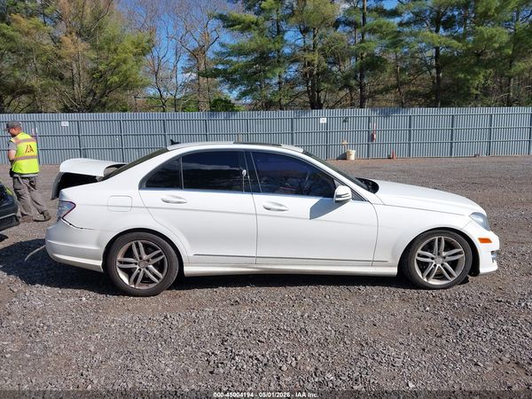 2013 MERCEDES-BENZ C 300 SPORT 4MATIC