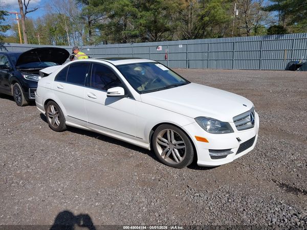 2013 MERCEDES-BENZ C 300 SPORT 4MATIC