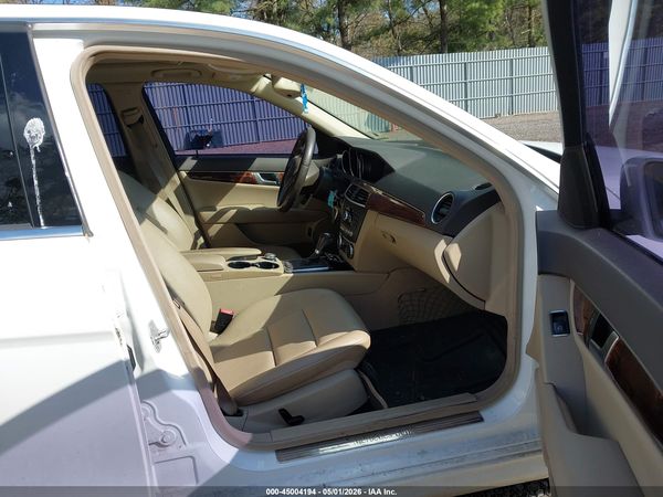 2013 MERCEDES-BENZ C 300 SPORT 4MATIC
