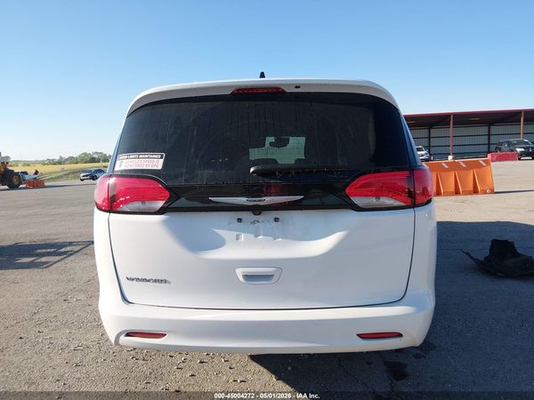 2024 CHRYSLER VOYAGER LX — I119