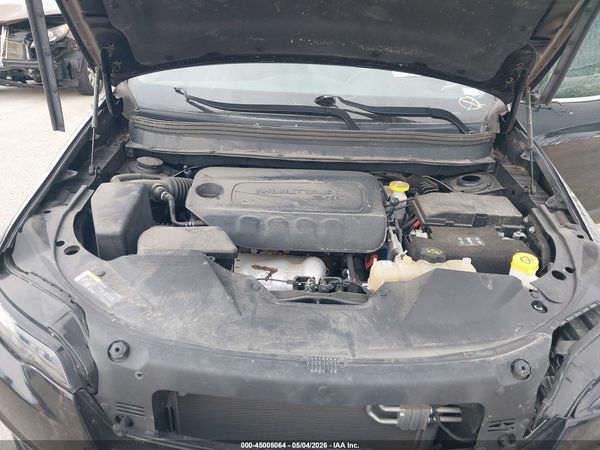 2019 JEEP CHEROKEE LATITUDE FWD