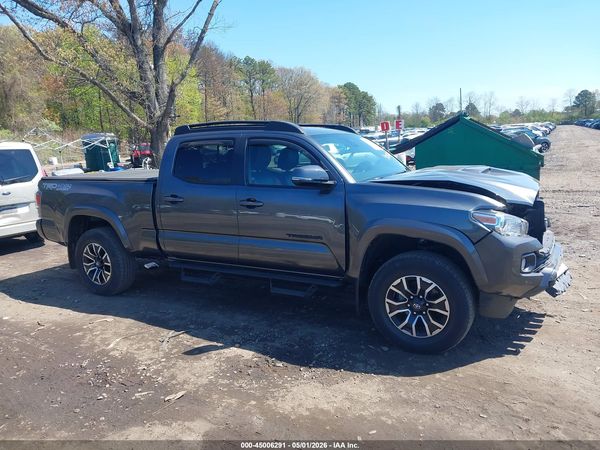 2022 TOYOTA TACOMA TRD SPORT
