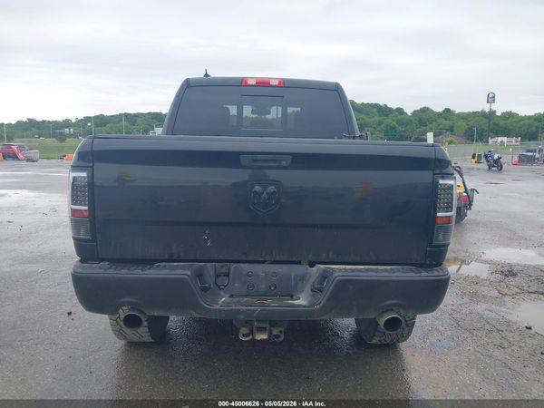 2016 RAM 1500 SPORT