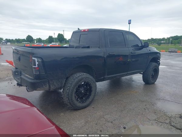 2016 RAM 1500 SPORT
